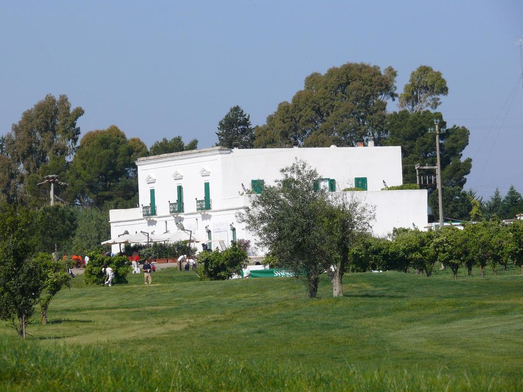 Gasthaus Golf Club Metapont Exterior foto